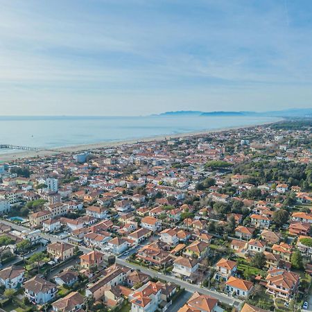 Holiday Home Francesca By Interhome Marina di Pietrasanta Exteriör bild